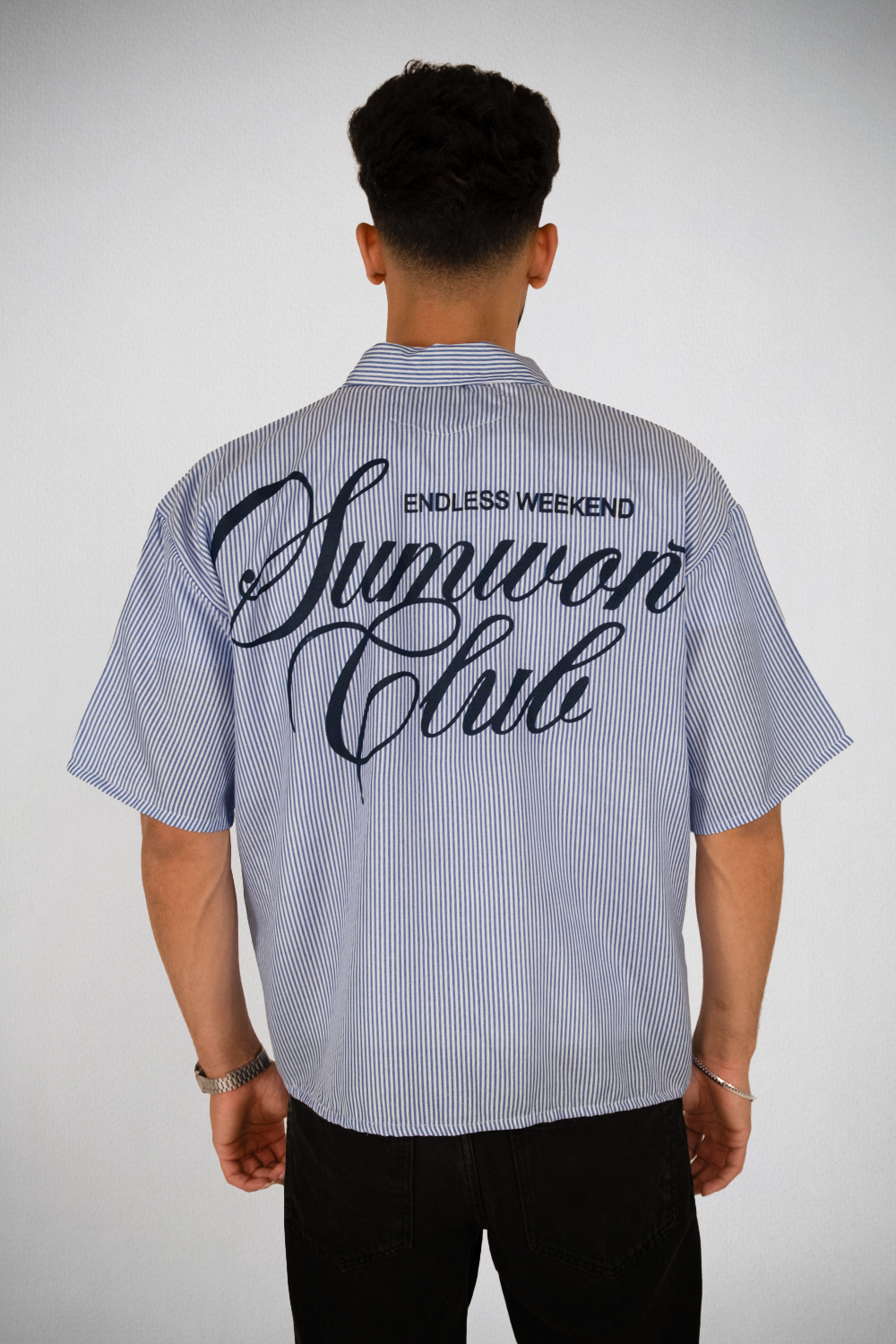 Summer Club -Box Fit-Shirt