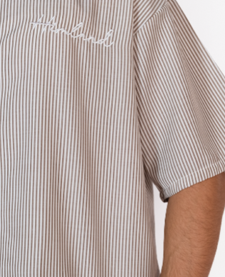 himland box fit Shirt – Sand