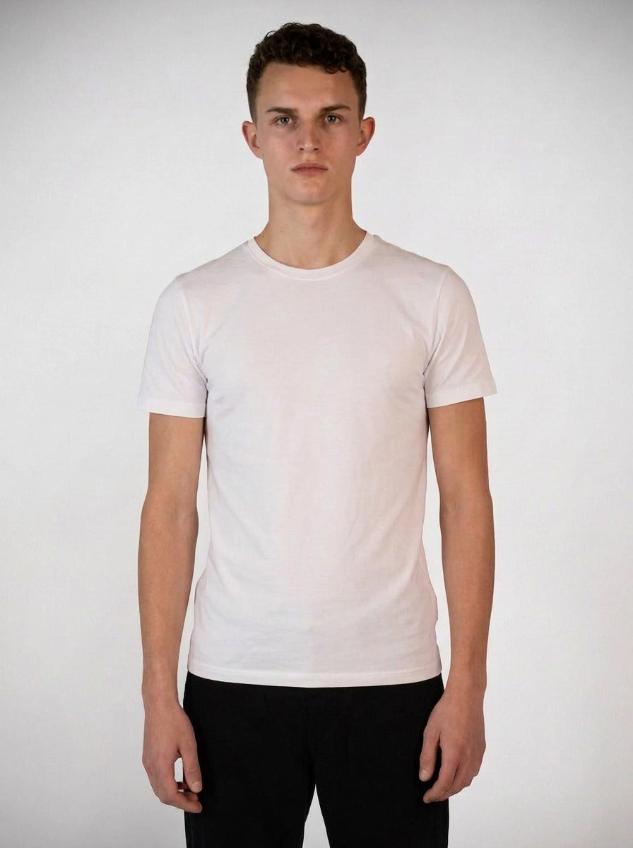 basic t-shirt white